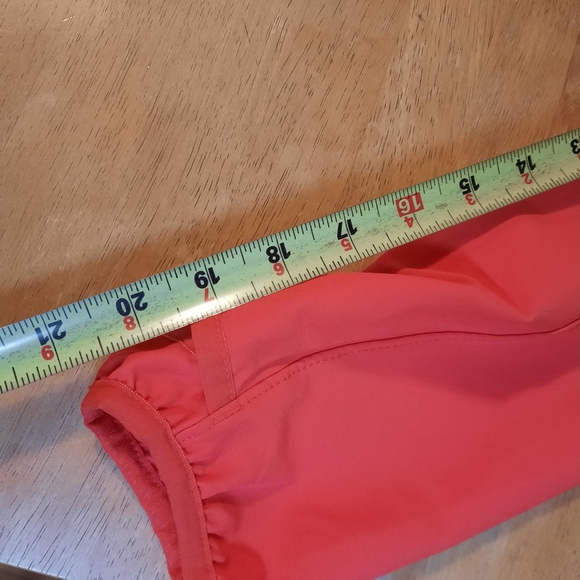 Eddie Bauer Women's Bold Red Ski Jacket - Picture 6 of 12